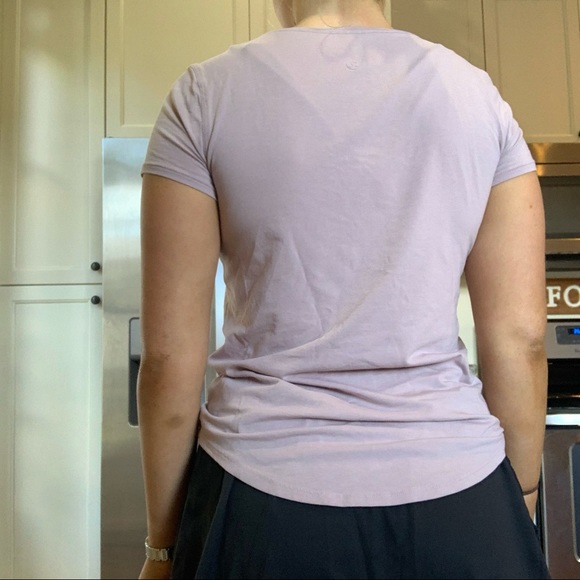 Lululemon - Picture 2 of 6